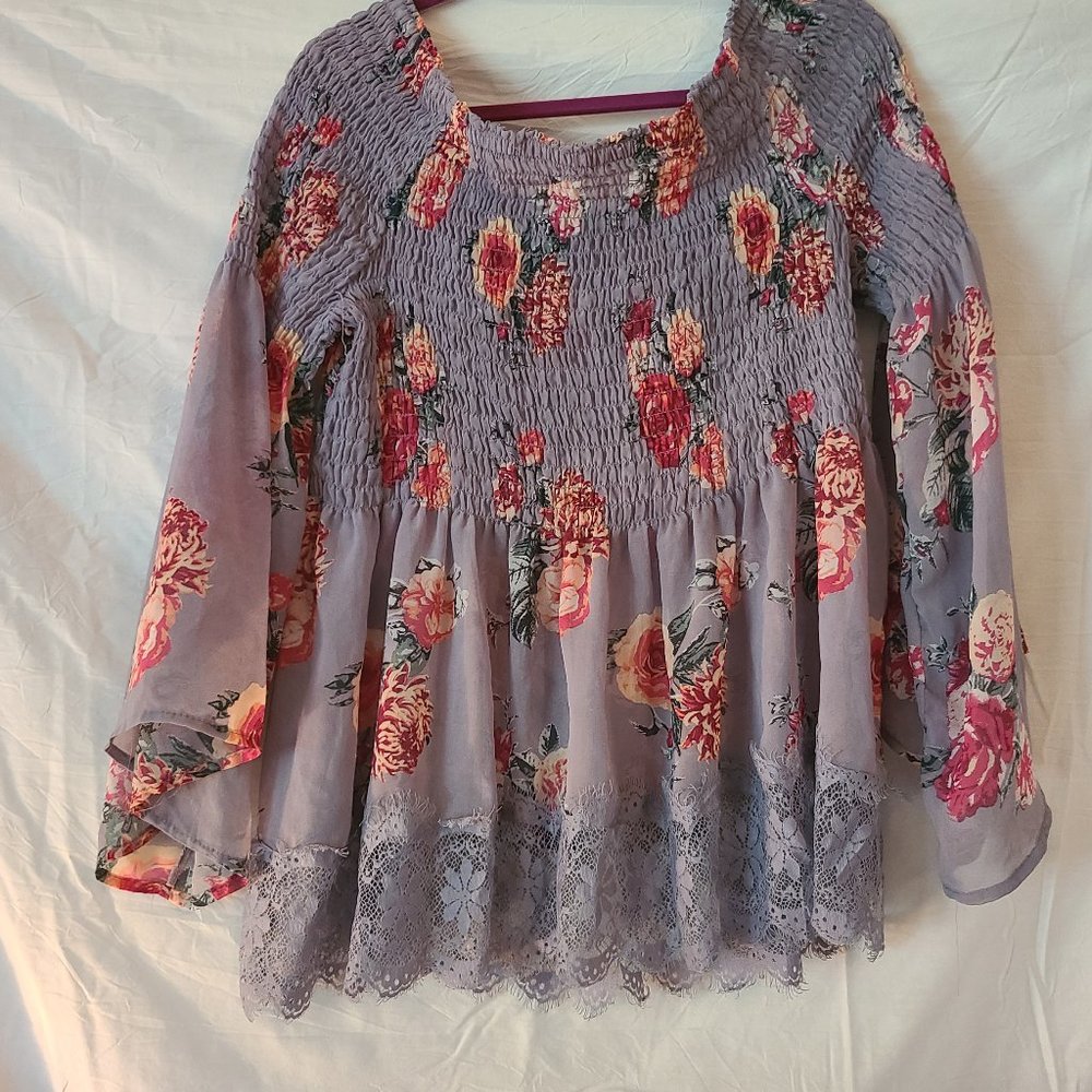 Women Peasant sheer top/blouse floral by Dereck Hart